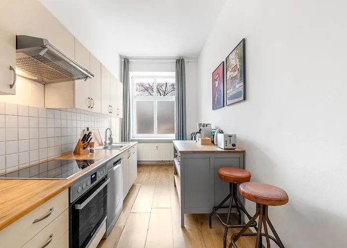 Theboediker Group & Family Apartment, 3 Bedroom 1 Living Room, 2 Bathrooms, Ideal For Bigger Groups Of 4 -9 Guests Apartamento